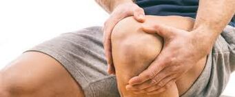 Хондро Сол спрей се нанася върху проблемните зони